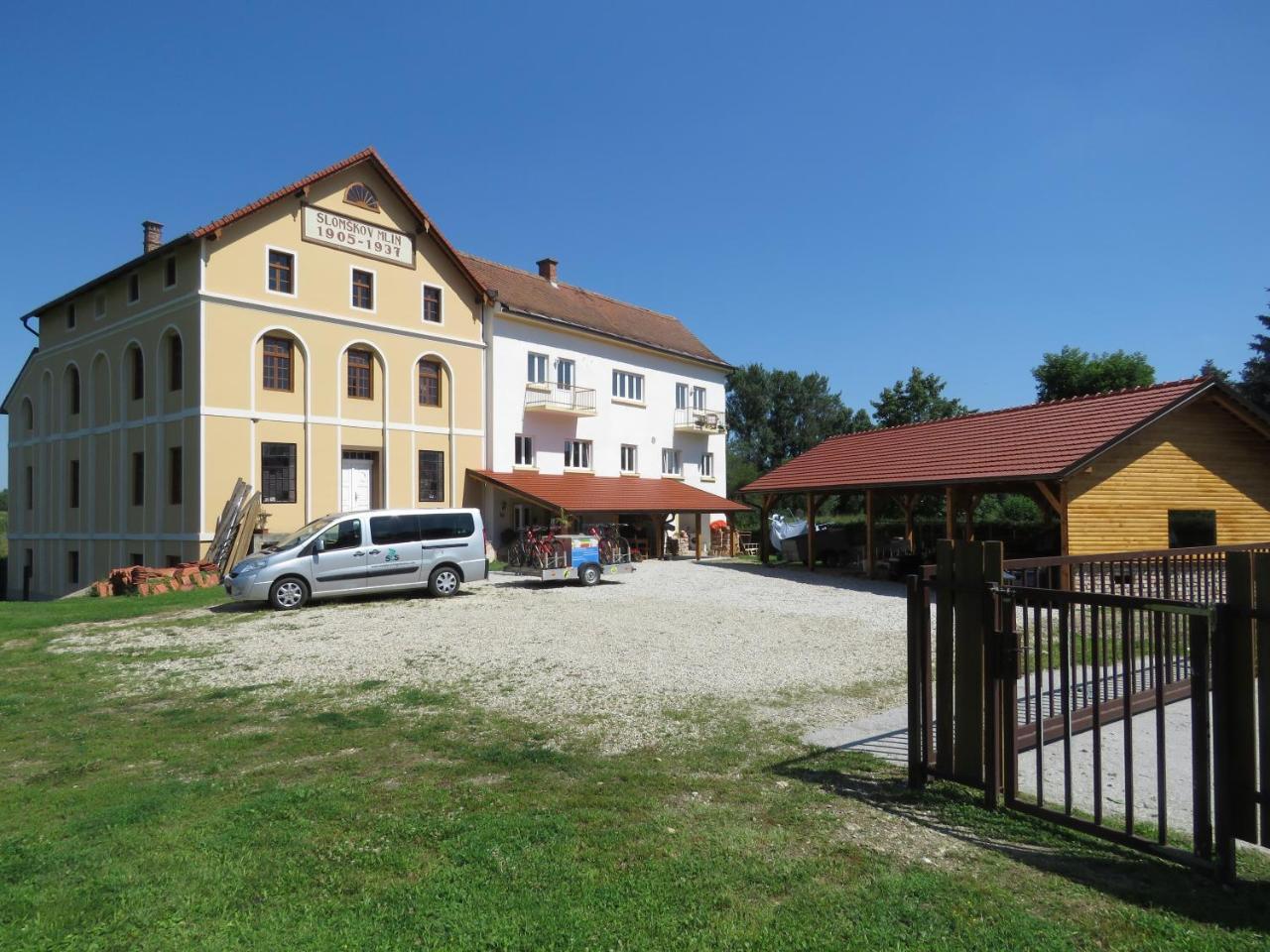 Mill House Apartment And Camping Ljutomer Exterior foto